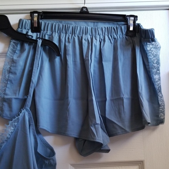 NWT! FRENCH CONNECTIONS PAJAMA SET - Picture 4 of 7